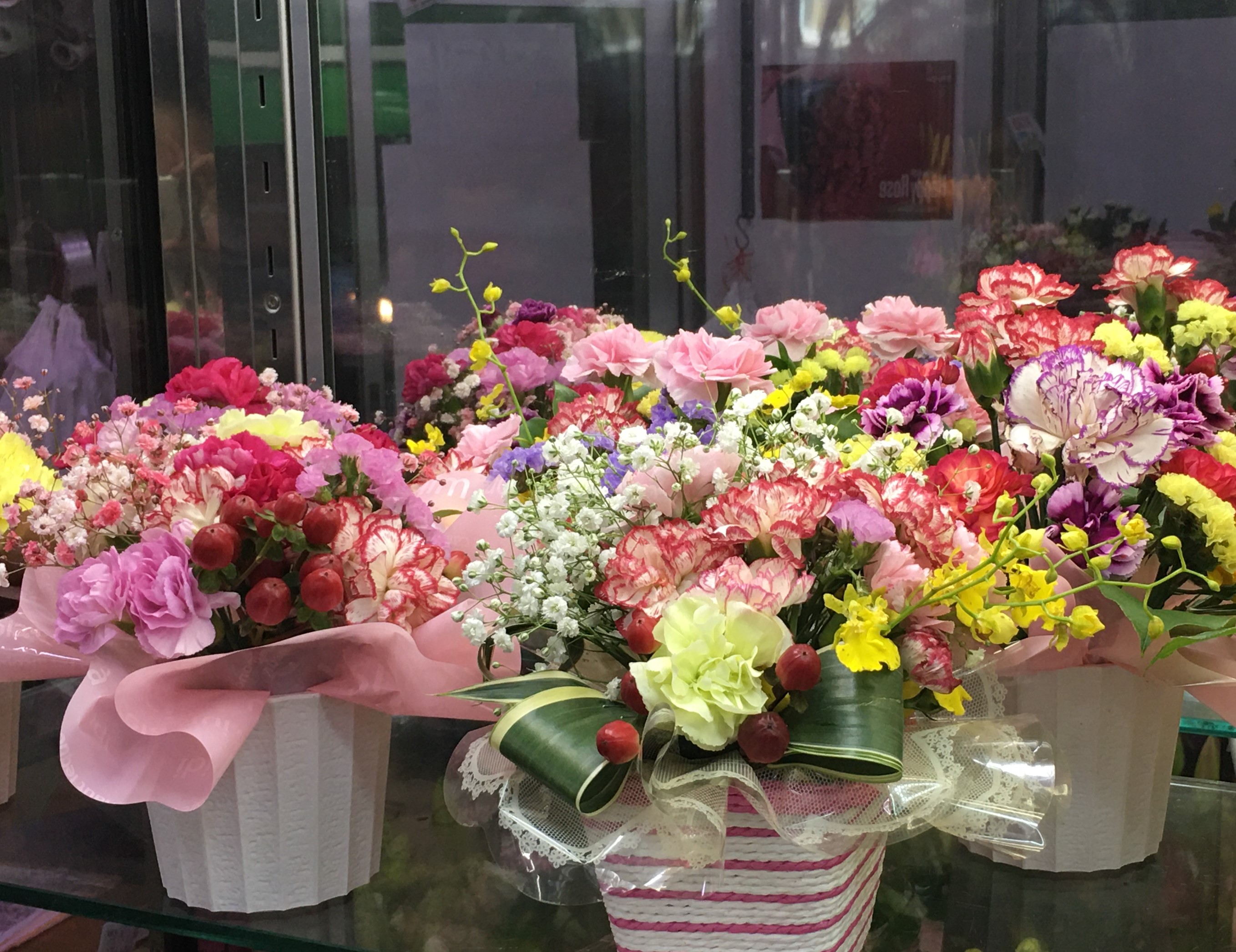 フラワーショップさと フラワーショップさと長浜店は長浜町にあるお花屋さんです